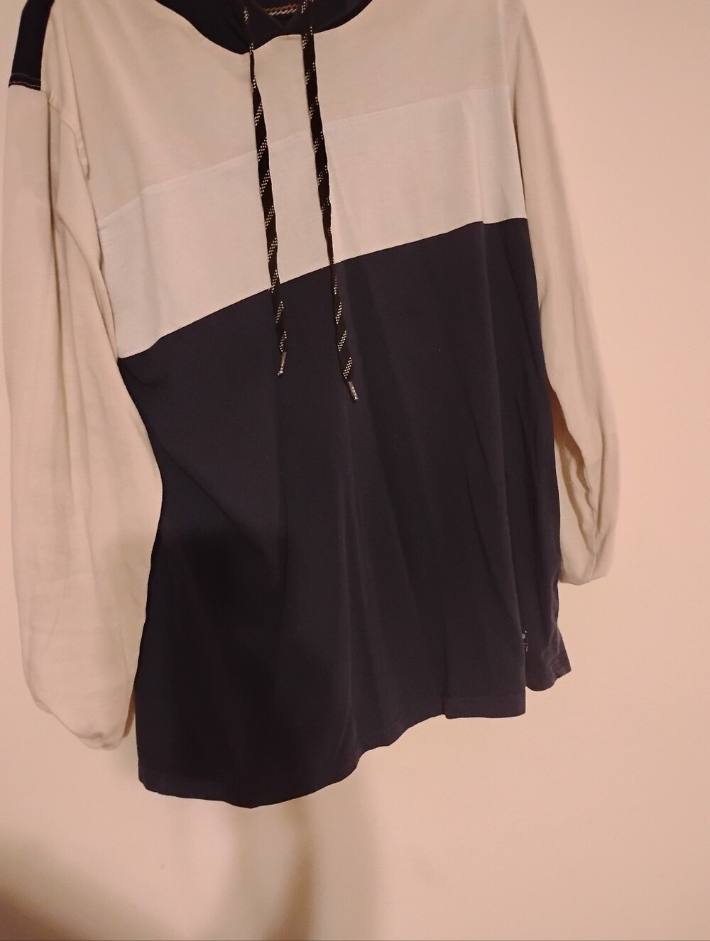 XL Navy Top with Beige/Cream Trim